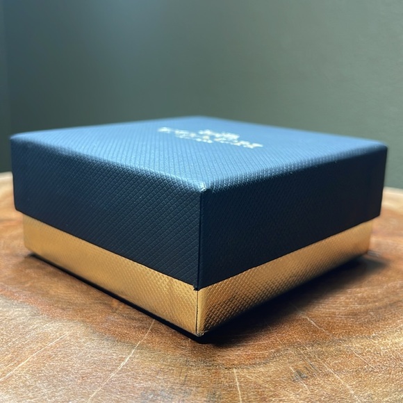 NIB COACH Signature With Malachite Slider Bracelet & Open Circle Earrings Set - Picture 13 of 15